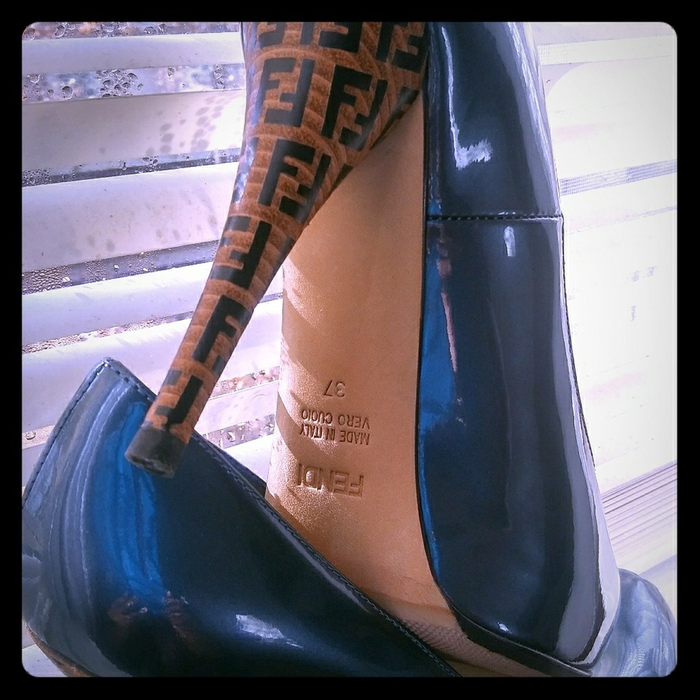 FENDI HEELS
